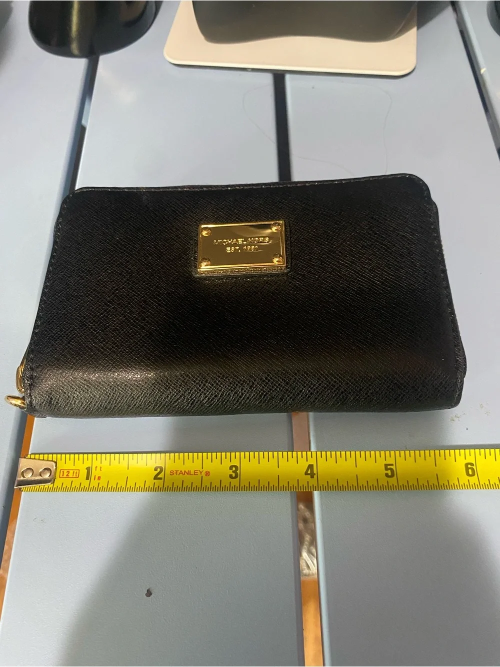 Michael Kors Jet Set Travel Black Leather CONTINENTAL Wallet 35T7GTVE7L